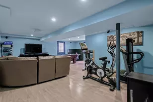 33 Berkshire Rd, Yonkers, NY 10710 - Photo 27