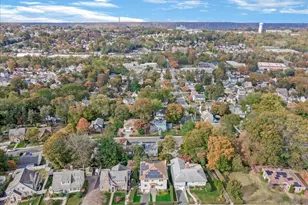 33 Berkshire Rd, Yonkers, NY 10710 - Photo 37