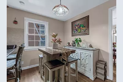 33 Berkshire Road, Yonkers, NY 10710 - Photo 5