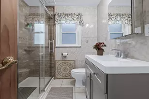 33 Berkshire Rd, Yonkers, NY 10710 - Photo 13