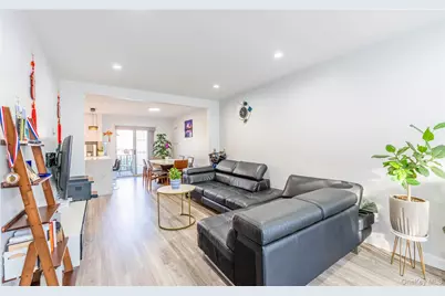 60-35 77th Street, Middle Village, NY 11379 - Photo 9