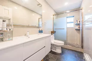 60-35 77th St, Middle Village, NY 11379 - Photo 21