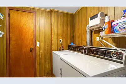 616 Meachem Avenue, Elmont, NY 11003 - Photo 5