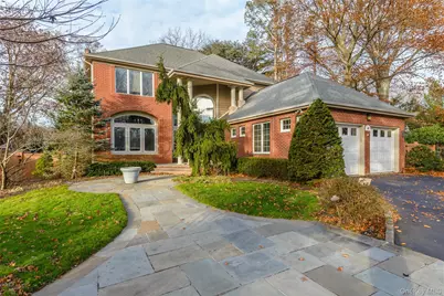 65 Oriole Way, Westbury, NY 11590 - Photo 3