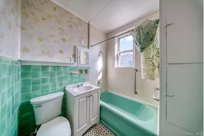 9 Mongaup Road, Hurleyville, NY 12747 - Photo 11