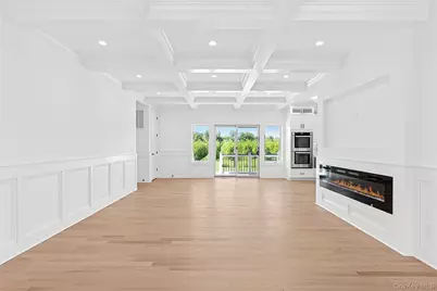 1900 Gillette Drive, East Marion, NY 11939 - Photo 9