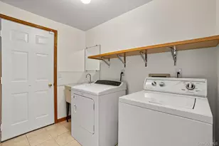 30 Red Hawk Ln, Poughkeepsie, NY 12601 - Photo 31