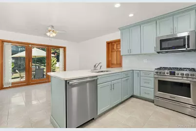 30 Red Hawk Lane, Poughkeepsie, NY 12601 - Photo 21