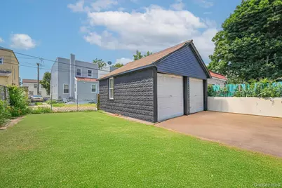 234-16 134th Road, Springfield Gardens, NY 11422 - Photo 17