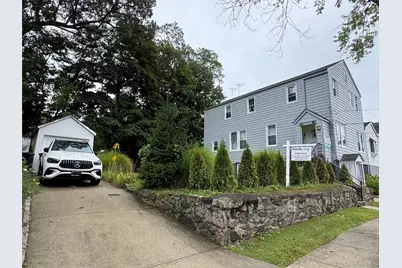 209 Lincoln Avenue, Yonkers, NY 10704 - Photo 17