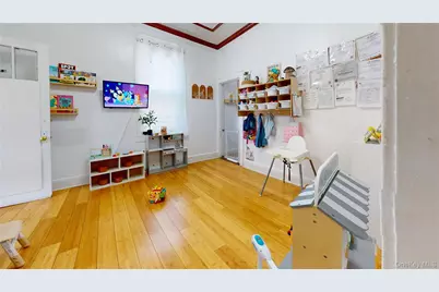 209 Lincoln Avenue, Yonkers, NY 10704 - Photo 7