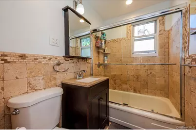 111 S Centre Avenue #2-KK, Rockville Centre, NY 11570 - Photo 9