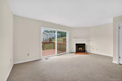 501 Mallard Way, Peekskill, NY 10566 - Photo 9