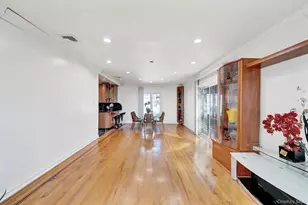 73-55 194th St, Fresh Meadows, NY 11366 - Photo 15