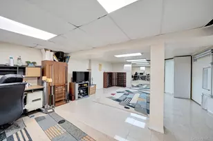 73-55 194th St, Fresh Meadows, NY 11366 - Photo 27