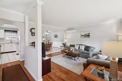 21 Eldridge Street, East Northport, NY 11731 - Photo 5