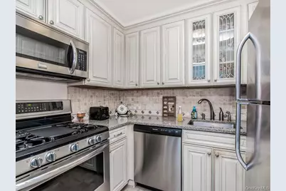 23 Water Grant Street #11A, Yonkers, NY 10701 - Photo 11