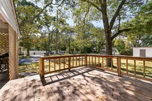 16 Daisy Pl, Selden, NY 11784 - Photo 15