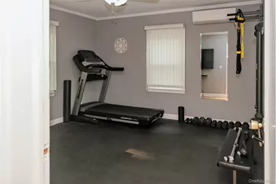 217 Elton Road, Garden City, NY 11530 - Photo 41