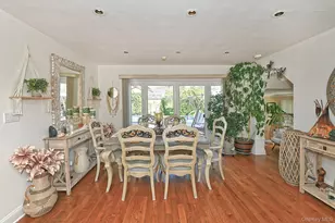 899 Brent Dr, Wantagh, NY 11793 - Photo 17