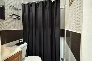 2028 Pitman Ave, Bronx, NY 10466 - Photo 17