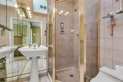 335 Smith Street, Merrick, NY 11566 - Photo 19