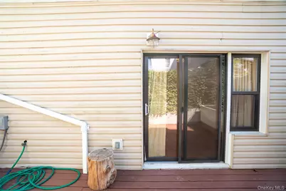 11907 14th Road, College Point, NY 11356 - Photo 9