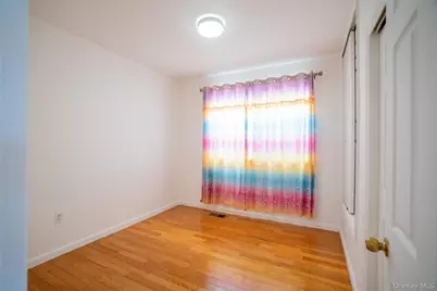 11907 14th Road, College Point, NY 11356 - Photo 7