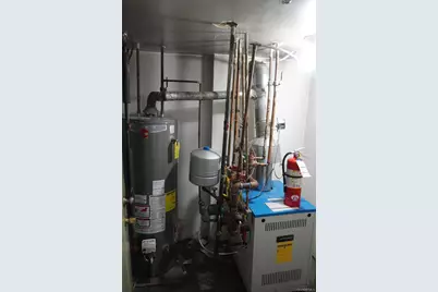 1384 Clinton Avenue, Bronx, NY 10456 - Photo 7