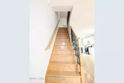 85 Perry Avenue, New York, NY 10314 - Photo 9