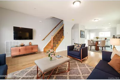 85 Perry Avenue, New York, NY 10314 - Photo 17