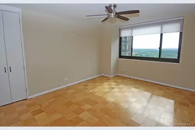 26910 Grand Central Parkway #22P, Floral Park, NY 11005 - Photo 13