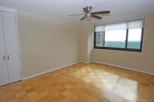 269-10 Grand Central Pkwy, Floral Park, NY 11005 - Photo 13