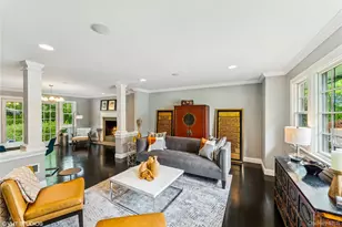 15 Flamingo Rd, East Hills, NY 11576 - Photo 13