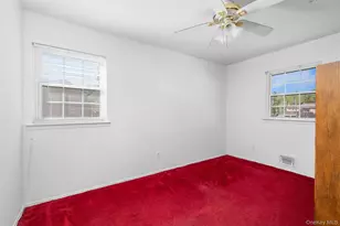 384 W 22nd St, Deer Park, NY 11729 - Photo 17