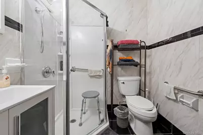 12314 18th Avenue, College Point, NY 11356 - Photo 5