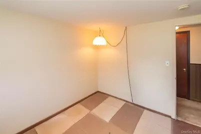 31 Lawrence Road, Hyde Park, NY 12538 - Photo 23