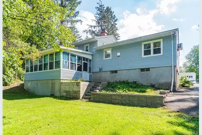 31 Lawrence Road, Hyde Park, NY 12538 - Photo 3