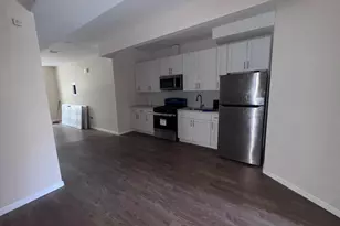 11-32 McBride St, Far Rockaway, NY 11691 - Photo 9