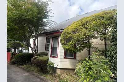 1346 Bellmore Avenue, North Bellmore, NY 11710 - Photo 15