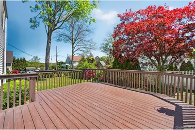 382 Marietta Avenue, Hawthorne, NY 10532 - Photo 35