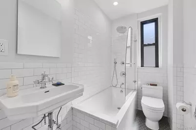 860 Grand Concourse #7N, Bronx, NY 10451 - Photo 9