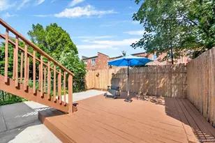 656 Wilcox Ave, Bronx, NY 10465 - Photo 17