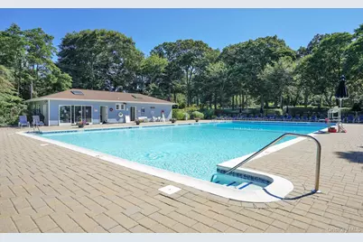 209 Fox Hill Drive, Calverton, NY 11933 - Photo 21