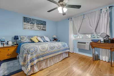 4821 Wilshire Lane #4821, Oakdale, NY 11769 - Photo 9