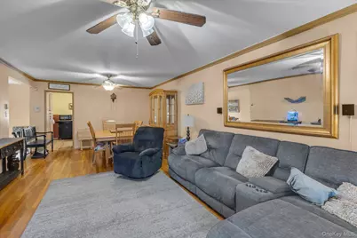 4821 Wilshire Lane #4821, Oakdale, NY 11769 - Photo 7