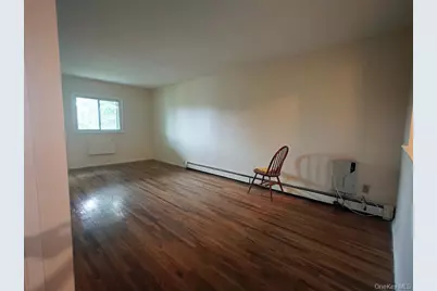 256-20 Craft Avenue, Rosedale, NY 11422 - Photo 15