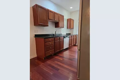 330 Maple Avenue #25, Westbury, NY 11590 - Photo 5