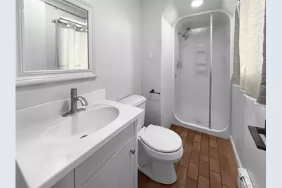 86 Empire Boulevard, Island Park, NY 11558 - Photo 17