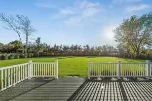 5675 Bridge Ln, Cutchogue, NY 11935 - Photo 11